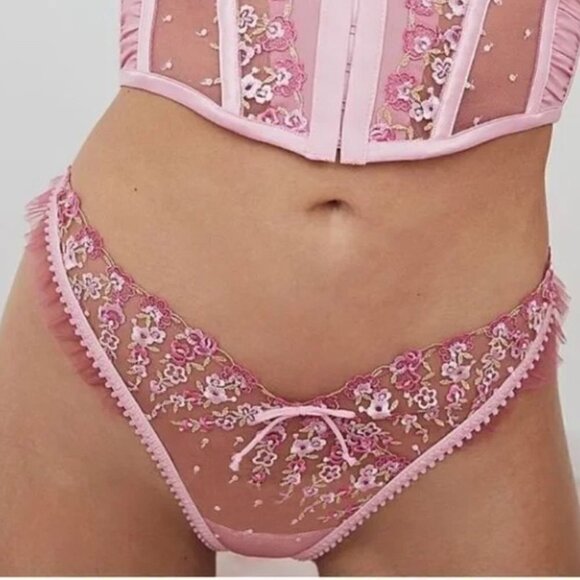 For Love & Lemons X Victoria's Secret Falling Floral Ballet Pink Panty Size XXS - Picture 1 of 13